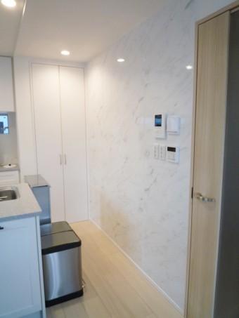 タカラのホーロ内装材エマウォールを施工 目黒区T様邸 タカラのホーロ内装材エマウォールを施工 目黒区T様邸